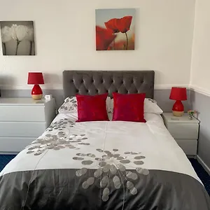Chateau Dale Apartment